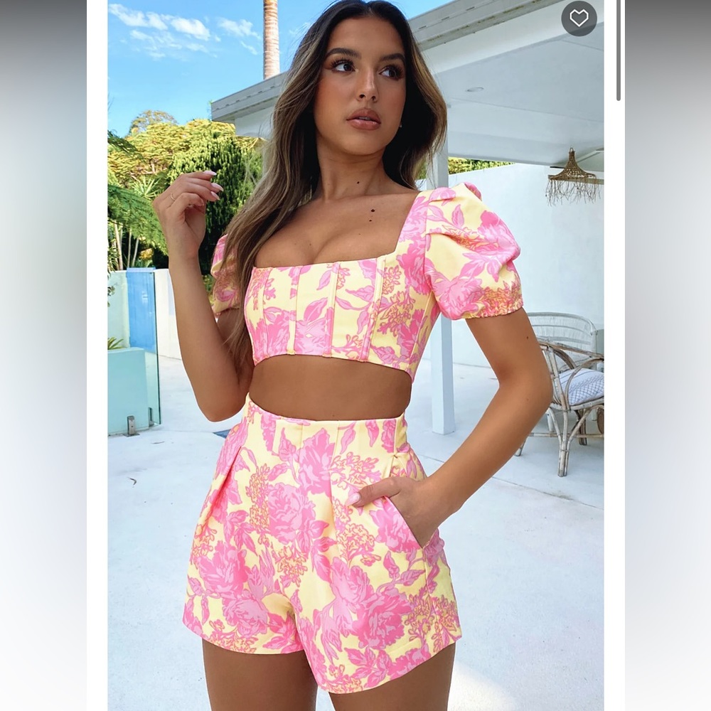 White Fox Boutique floral set